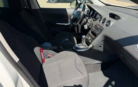 Peugeot 308 II, 2011 год, 490 000 рублей, 11 фотография
