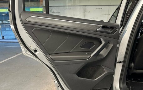 Volkswagen Tiguan II, 2022 год, 3 350 000 рублей, 13 фотография