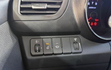 KIA Rio III рестайлинг, 2012 год, 899 000 рублей, 14 фотография