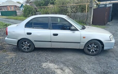Hyundai Accent II, 2002 год, 210 000 рублей, 6 фотография