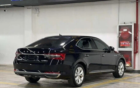 Skoda Superb III рестайлинг, 2022 год, 1 640 000 рублей, 4 фотография