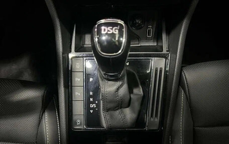 Skoda Superb III рестайлинг, 2022 год, 1 640 000 рублей, 10 фотография