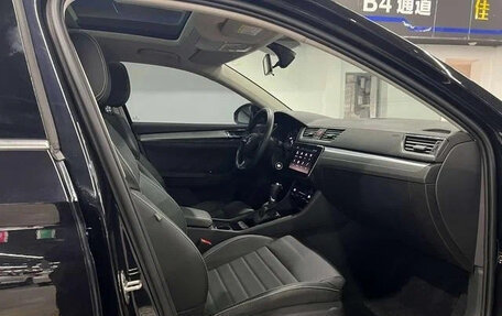 Skoda Superb III рестайлинг, 2022 год, 1 640 000 рублей, 13 фотография
