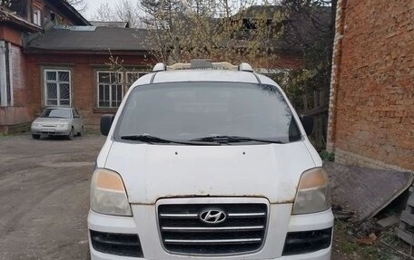 Hyundai Starex I рестайлинг, 2006 год, 350 000 рублей, 2 фотография