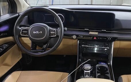 KIA Carnival, 2023 год, 4 650 000 рублей, 7 фотография