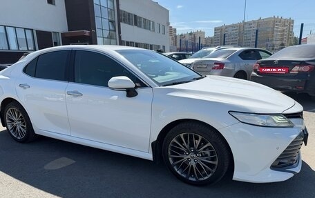 Toyota Camry, 2019 год, 2 880 000 рублей, 5 фотография