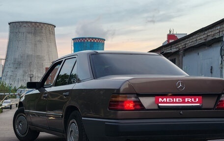 Mercedes-Benz W124, 1988 год, 485 000 рублей, 8 фотография