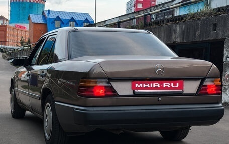 Mercedes-Benz W124, 1988 год, 485 000 рублей, 7 фотография