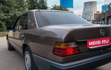 Mercedes-Benz W124, 1988 год, 485 000 рублей, 9 фотография