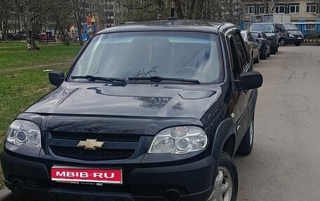 Chevrolet Niva I рестайлинг, 2011 год, 450 000 рублей, 1 фотография