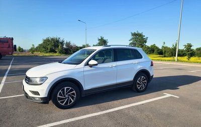 Volkswagen Tiguan II, 2018 год, 2 150 000 рублей, 1 фотография