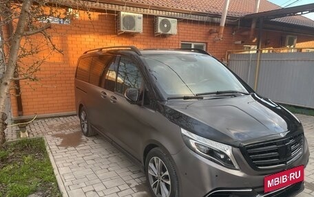 Mercedes-Benz V-Класс, 2021 год, 6 950 000 рублей, 9 фотография
