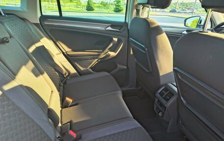 Volkswagen Tiguan II, 2018 год, 2 150 000 рублей, 12 фотография