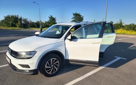 Volkswagen Tiguan II, 2018 год, 2 150 000 рублей, 14 фотография