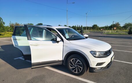 Volkswagen Tiguan II, 2018 год, 2 150 000 рублей, 18 фотография