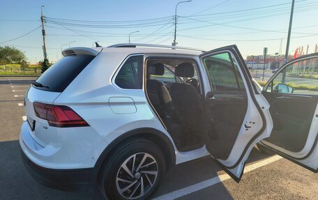Volkswagen Tiguan II, 2018 год, 2 150 000 рублей, 16 фотография