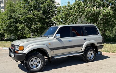Toyota Land Cruiser 80 рестайлинг, 1996 год, 2 000 000 рублей, 10 фотография