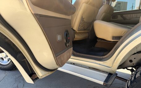 Toyota Land Cruiser 80 рестайлинг, 1996 год, 2 000 000 рублей, 25 фотография
