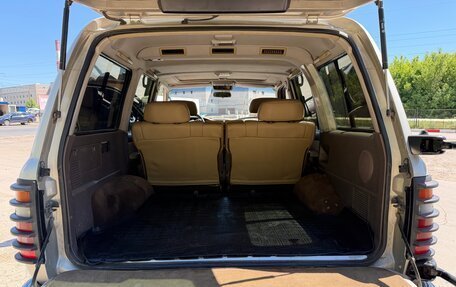 Toyota Land Cruiser 80 рестайлинг, 1996 год, 2 000 000 рублей, 23 фотография