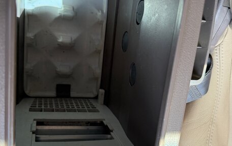 Toyota Land Cruiser 80 рестайлинг, 1996 год, 2 000 000 рублей, 39 фотография