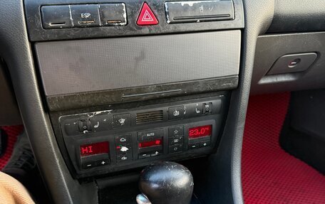 Audi A6, 2002 год, 335 000 рублей, 21 фотография