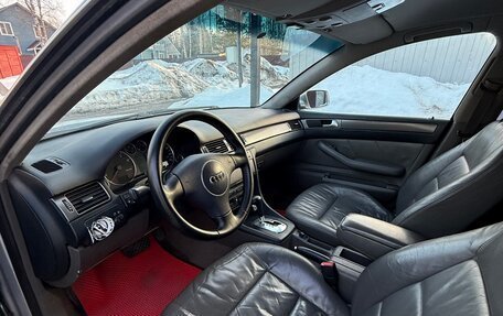 Audi A6, 2002 год, 335 000 рублей, 24 фотография