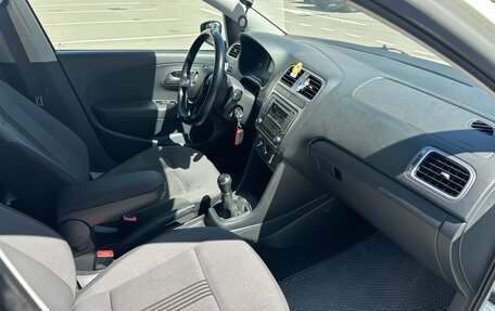 Volkswagen Polo VI (EU Market), 2016 год, 1 100 000 рублей, 6 фотография