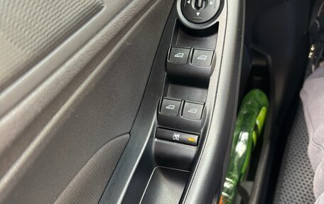 Ford Fiesta, 2019 год, 1 190 000 рублей, 6 фотография