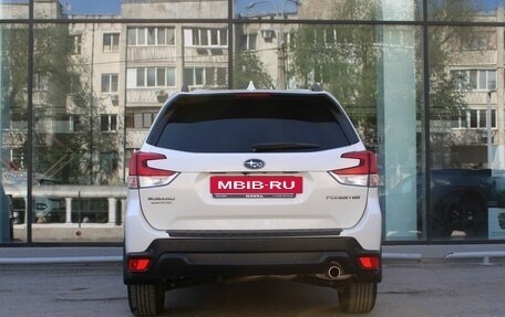 Subaru Forester, 2019 год, 3 350 000 рублей, 6 фотография