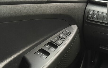 Hyundai Tucson III, 2019 год, 2 260 000 рублей, 17 фотография