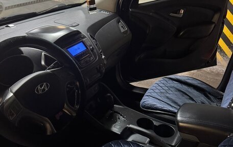 Hyundai ix35 I рестайлинг, 2011 год, 1 400 000 рублей, 13 фотография