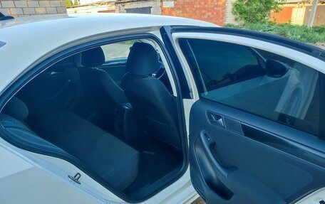 Volkswagen Jetta VI, 2012 год, 850 000 рублей, 8 фотография