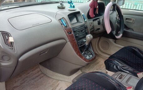 Toyota Harrier, 1999 год, 1 000 000 рублей, 17 фотография