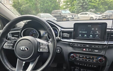 KIA cee'd III, 2019 год, 1 600 000 рублей, 4 фотография