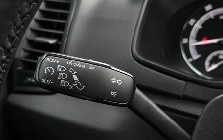 Skoda Karoq I, 2021 год, 2 289 000 рублей, 13 фотография