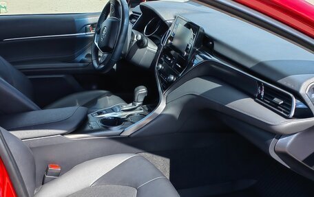 Toyota Camry, 2022 год, 3 500 000 рублей, 6 фотография