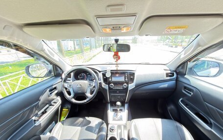 Mitsubishi L200 IV рестайлинг, 2023 год, 4 250 000 рублей, 7 фотография