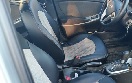 Hyundai Solaris II рестайлинг, 2013 год, 720 000 рублей, 12 фотография
