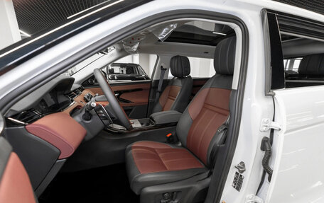 Land Rover Range Rover Evoque II, 2025 год, 5 800 000 рублей, 6 фотография