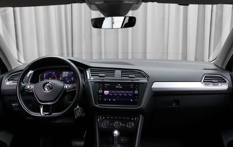 Volkswagen Tiguan II, 2019 год, 2 849 000 рублей, 7 фотография