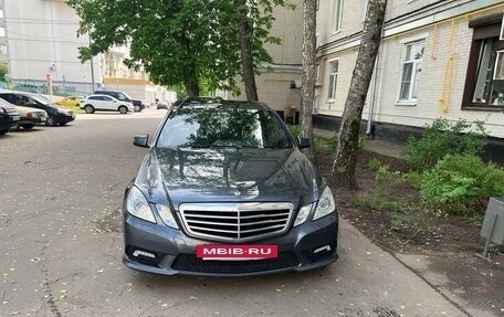 Mercedes-Benz E-Класс, 2010 год, 1 600 000 рублей, 2 фотография