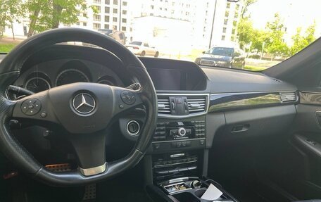 Mercedes-Benz E-Класс, 2010 год, 1 600 000 рублей, 11 фотография