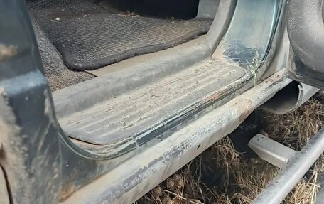 Isuzu Bighorn II, 1995 год, 350 000 рублей, 9 фотография