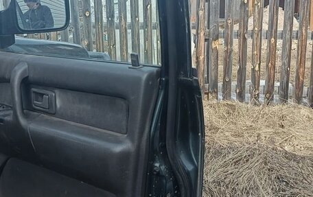 Isuzu Bighorn II, 1995 год, 350 000 рублей, 13 фотография