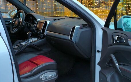 Porsche Cayenne III, 2015 год, 3 300 000 рублей, 10 фотография