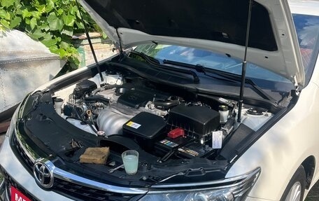 Toyota Camry, 2018 год, 2 369 000 рублей, 2 фотография