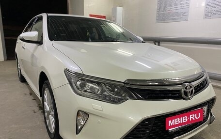 Toyota Camry, 2018 год, 2 369 000 рублей, 6 фотография