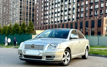 Toyota Avensis III рестайлинг, 2003 год, 530 000 рублей, 2 фотография