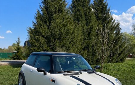 MINI Hatch, 2006 год, 650 000 рублей, 1 фотография