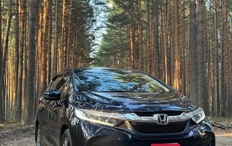Honda Shuttle II, 2017 год, 1 300 000 рублей, 1 фотография